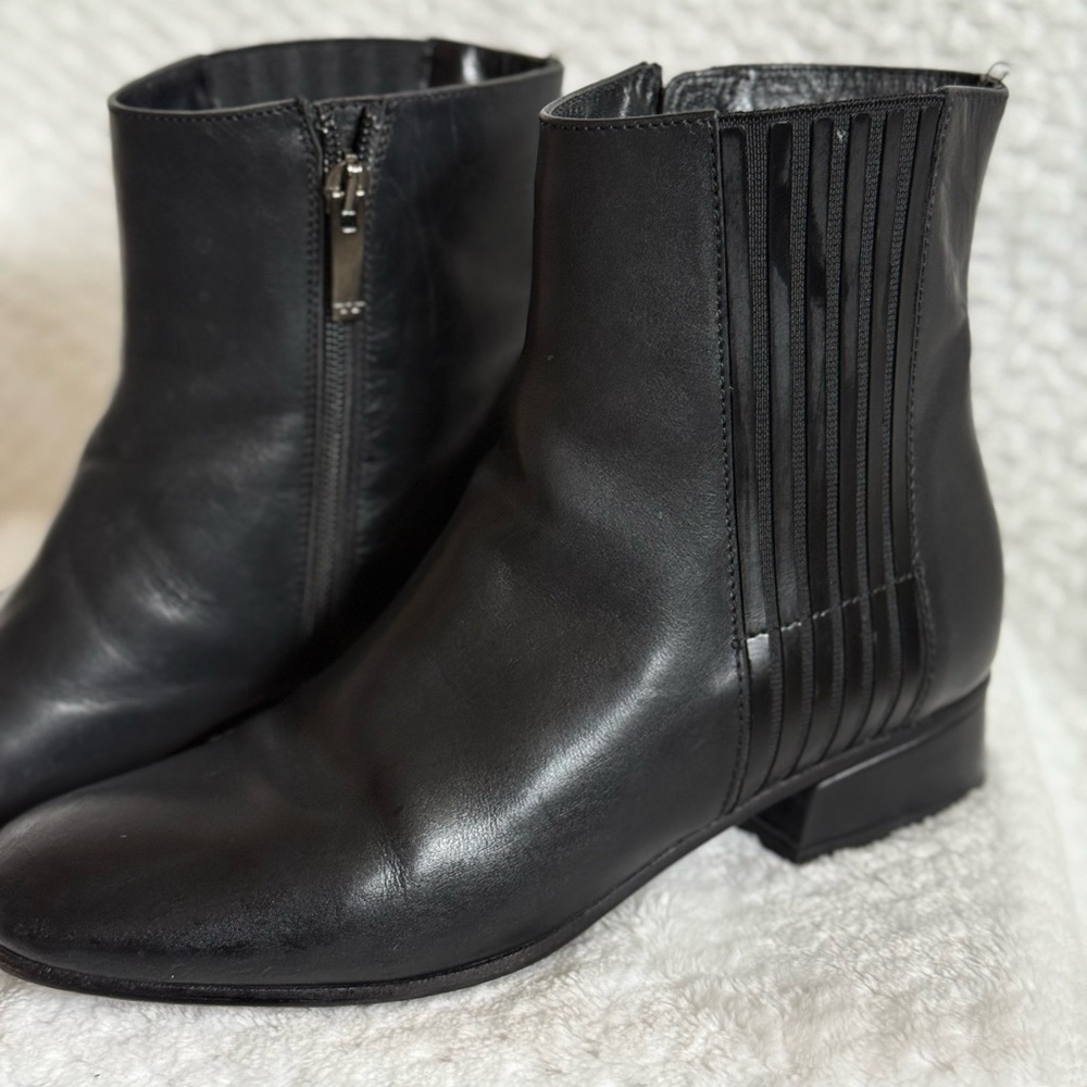 Aquatalia Luna Weatherproof Ankle Black Italian Leather Size 7